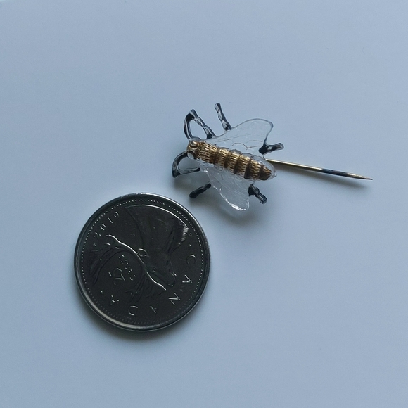 Vintage Bee Hat or Lapel Pin - Picture 3 of 3